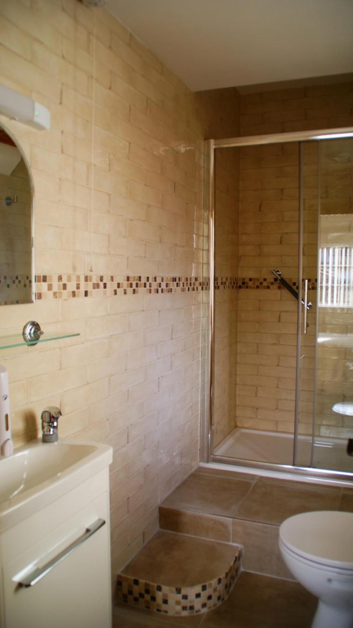Rockville House B&B คาเชล ภายนอก รูปภาพ